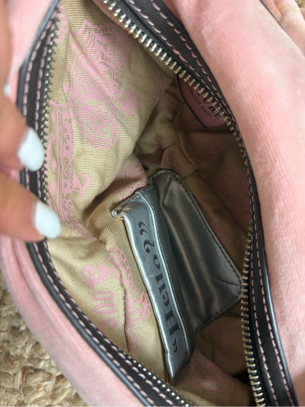 Juicy Couture Light Pink Velour Shoulder Bag with Brown Accents - Picture 7 of 8